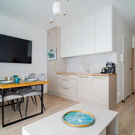 Anna 2-pok 350m Od Plazy! Parking Netflix Grzybowo (West Pomeranian)